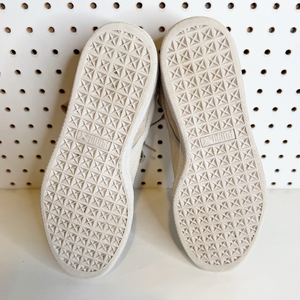 Puma | Suede Classic XXI Womens Shoes in Granola/Warm White Sz. 9 - Picture 8 of 11